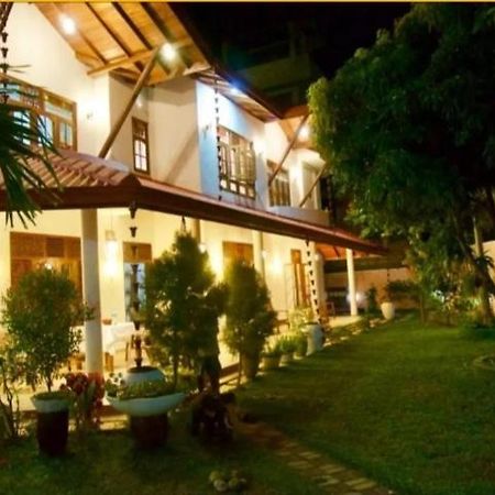 Sisil Villa Matara Luaran gambar